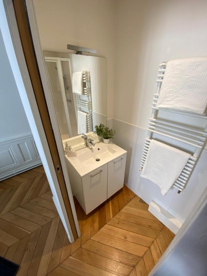 Beautiful 3Br Apt In Lyon Center Экстерьер фото